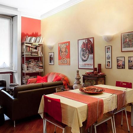 Apartment With Terrace In Central Milaan Buitenkant foto